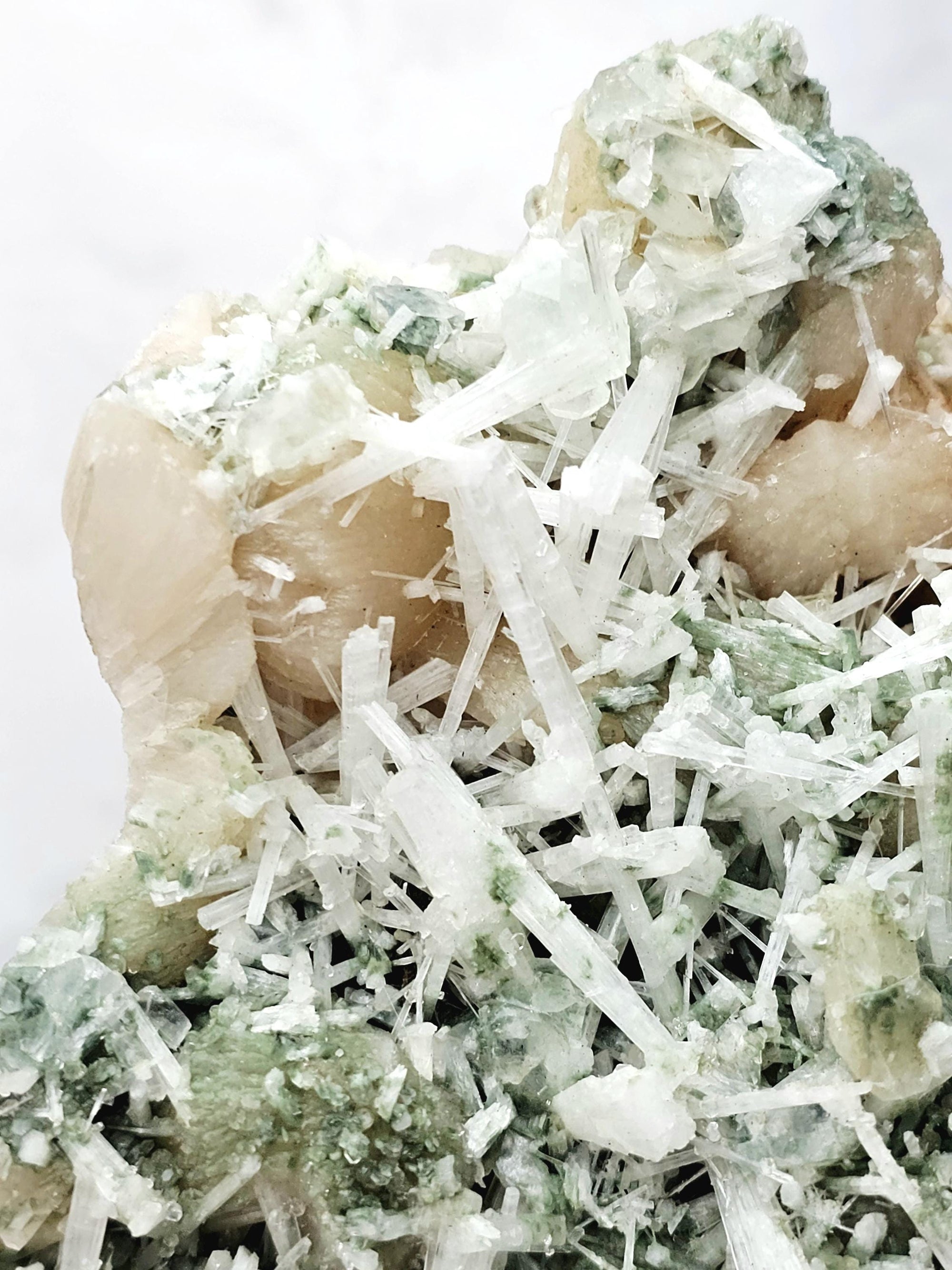 RARE Candy Apple Green Apophyllite with Scolecite and Stillbite from India , Apophyllite, Crystal, Crystal