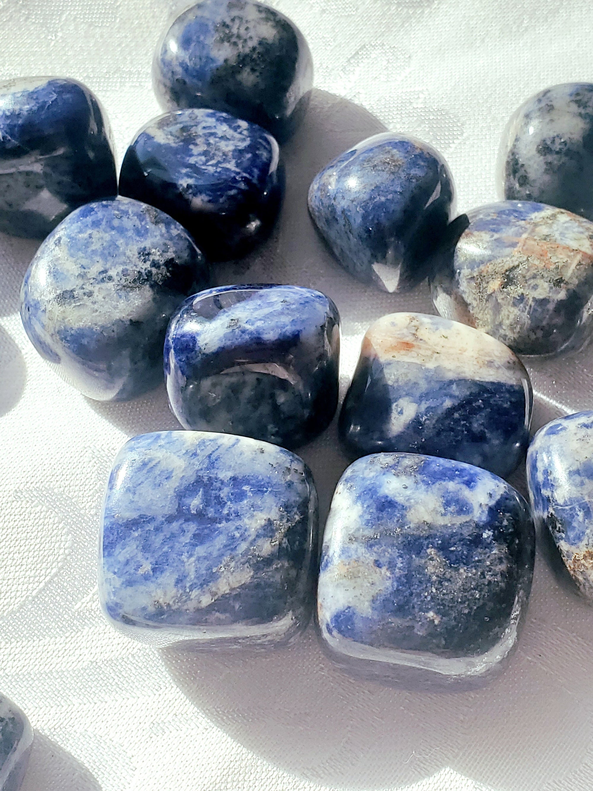 5 Sodalite Tumble Stones, Sodalite, Chakra Stone, Worry Stone,Tumbled Reiki Stone, Crystal Grid, Healing Stone, AAA Grade Sodalite Stones