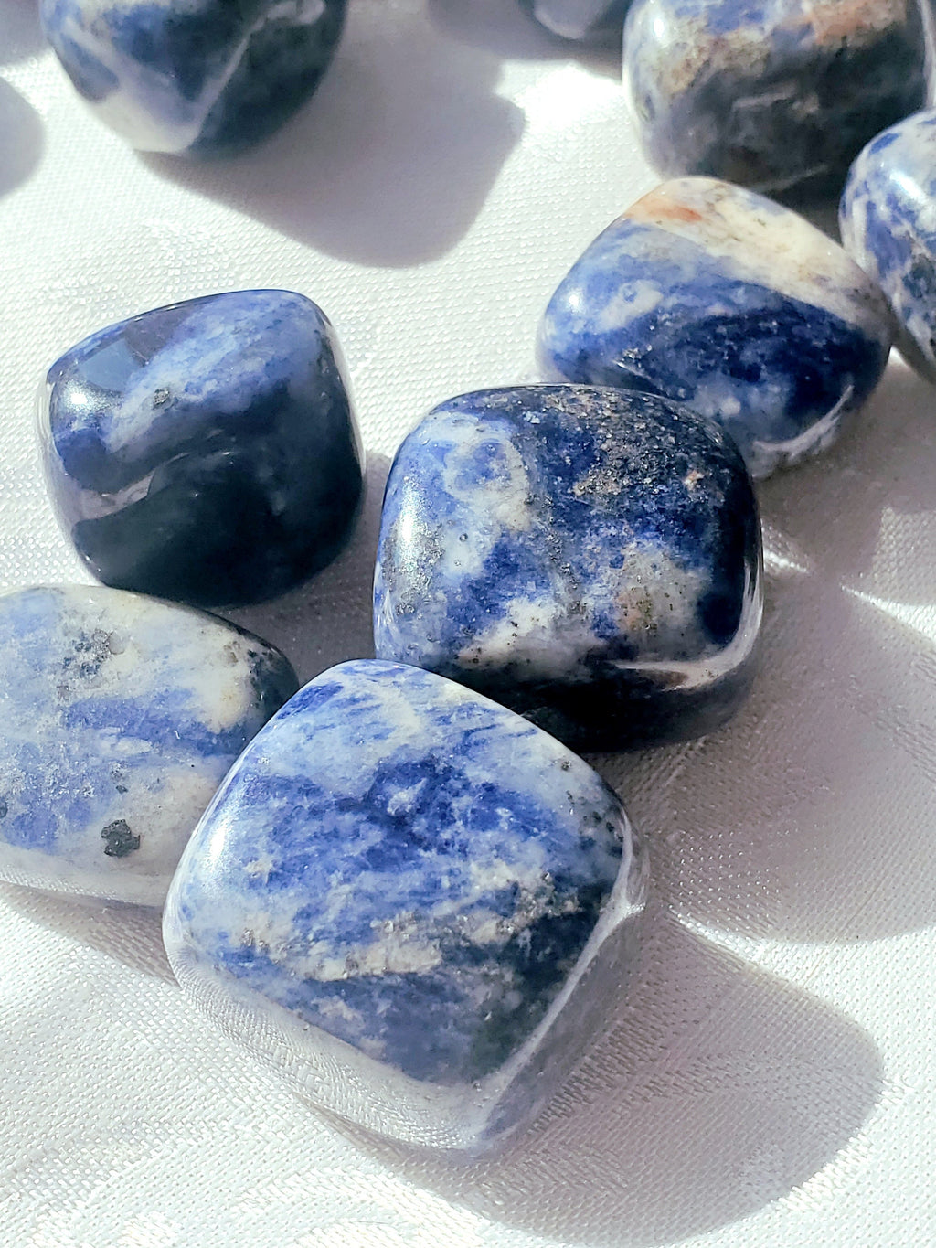 5 Sodalite Tumble Stones, Sodalite, Chakra Stone, Worry Stone,Tumbled Reiki Stone, Crystal Grid, Healing Stone, AAA Grade Sodalite Stones