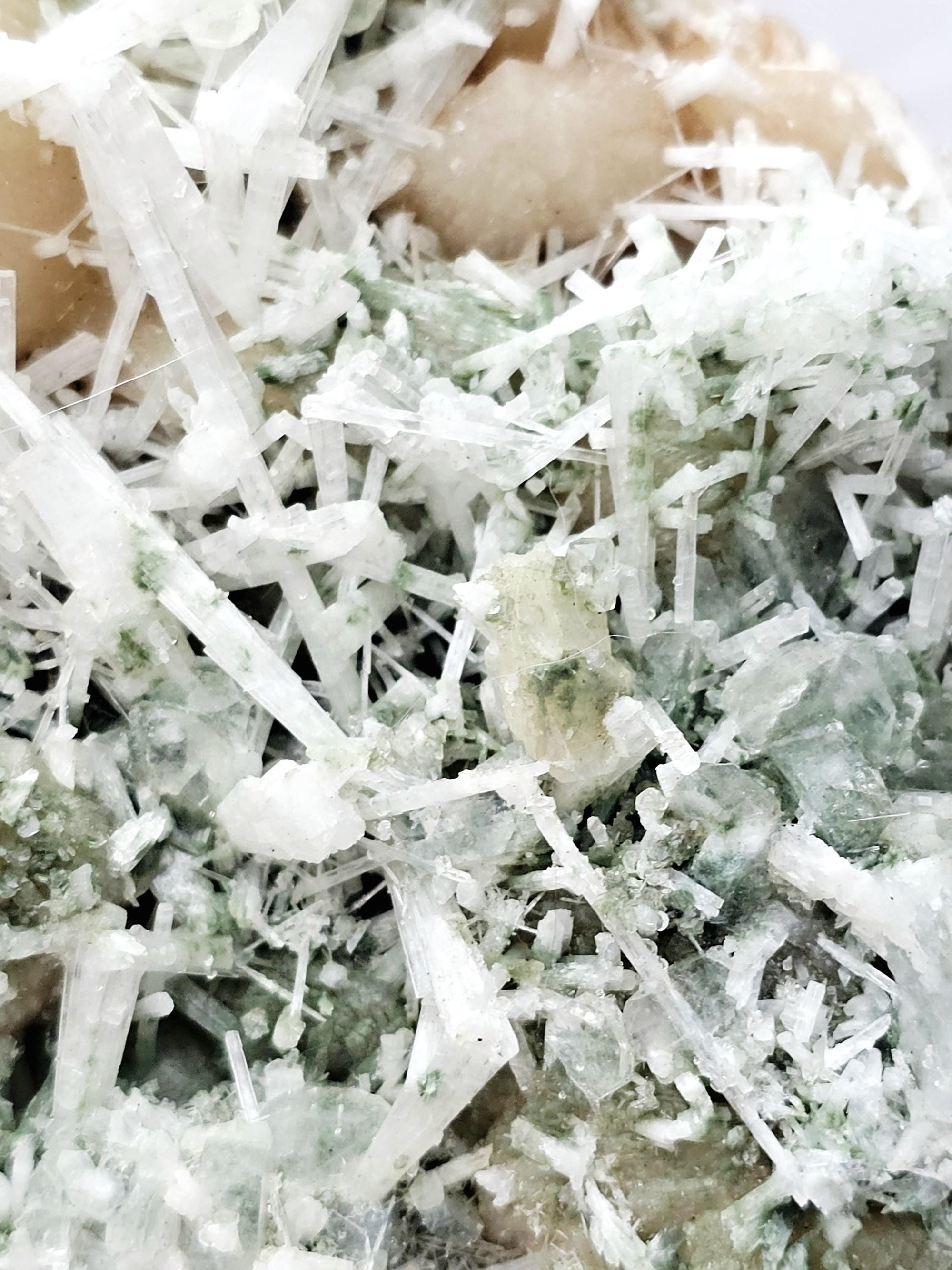 RARE Candy Apple Green Apophyllite with Scolecite and Stillbite from India , Apophyllite, Crystal, Crystal