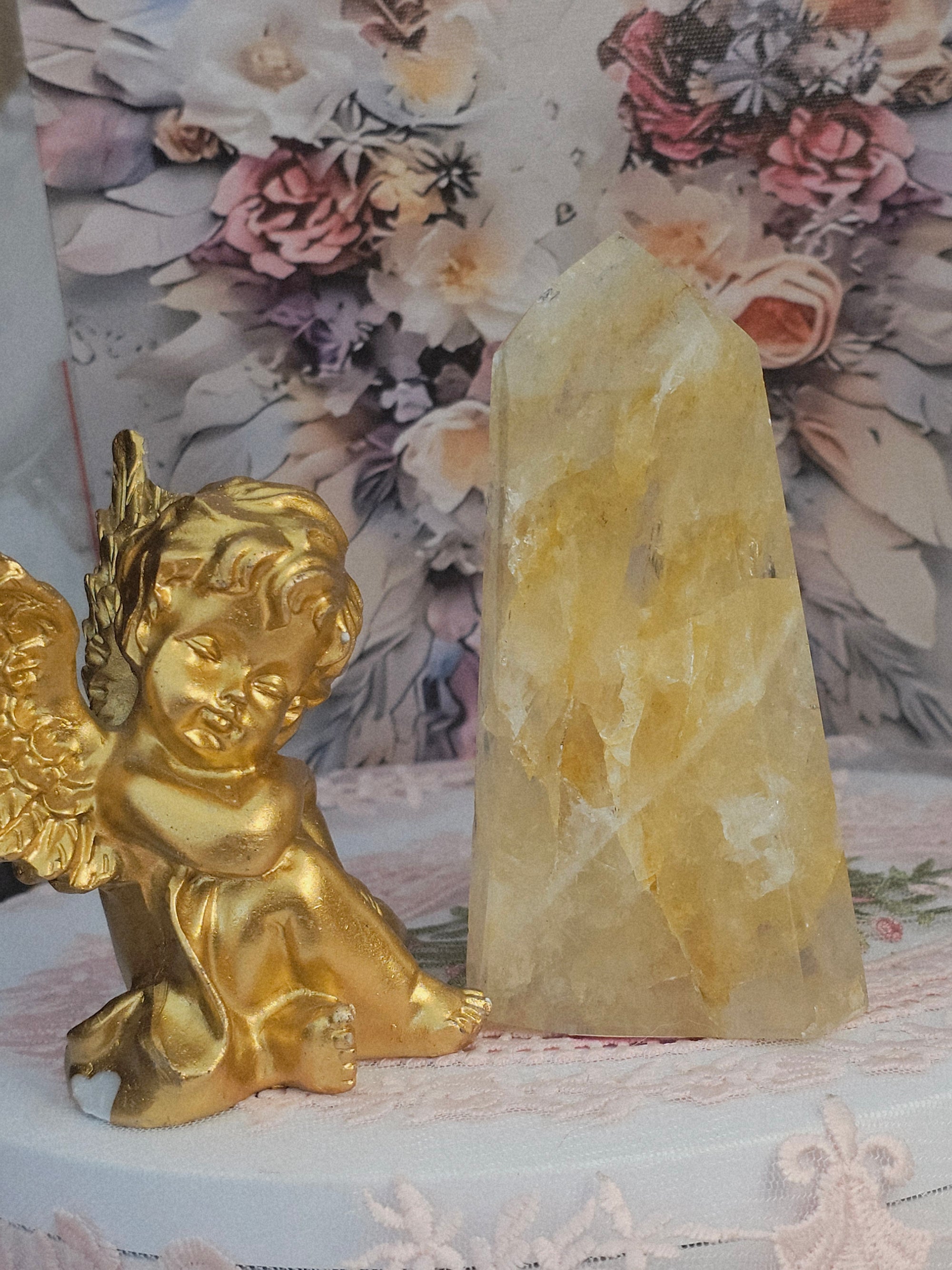 Golden Healer Quartz Tower,  Columbia, Golden Healer with Dendritic, Feng Shui Crystal, Chakra Stone