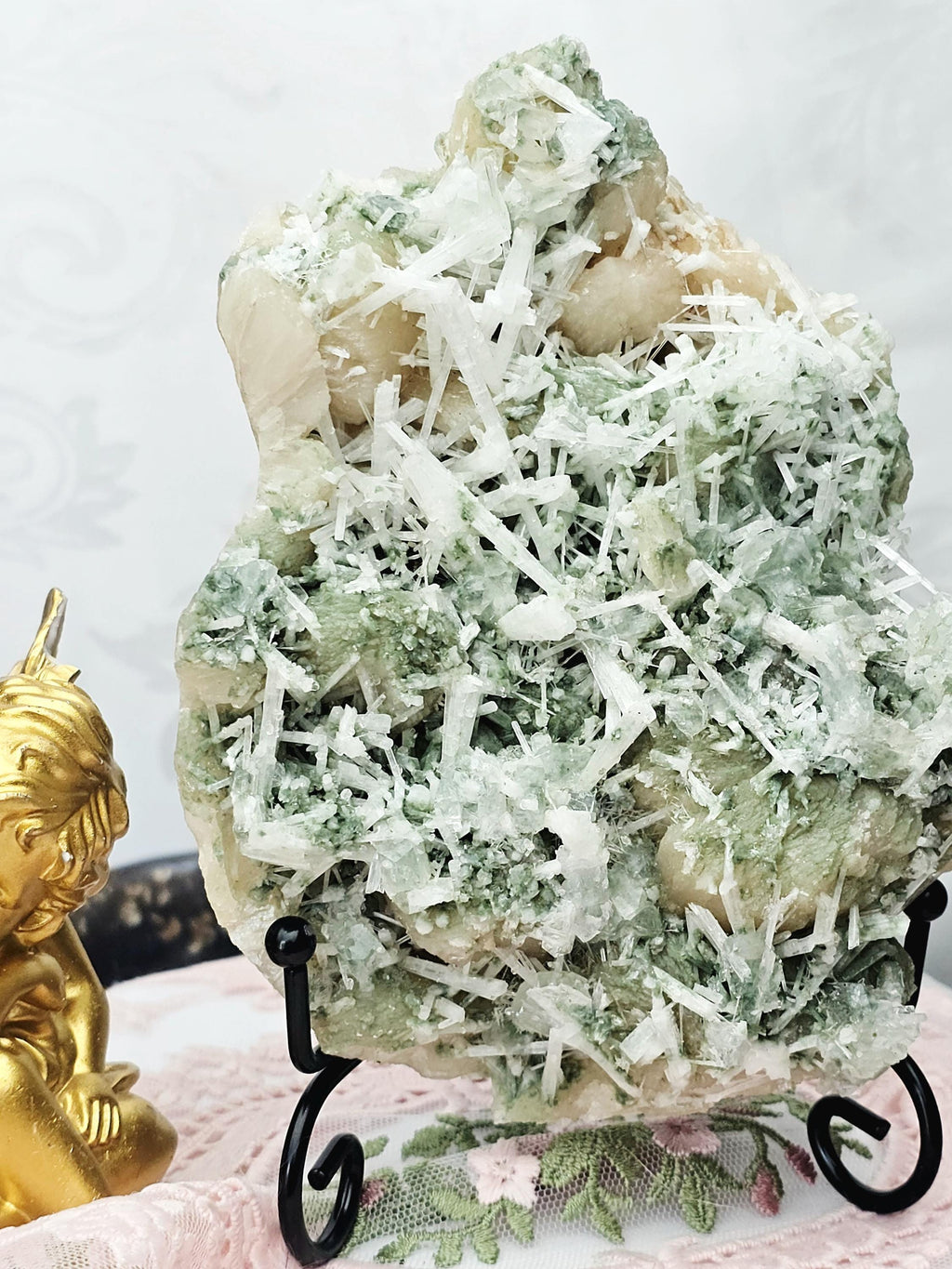 RARE Candy Apple Green Apophyllite with Scolecite and Stillbite from India , Apophyllite, Crystal, Crystal