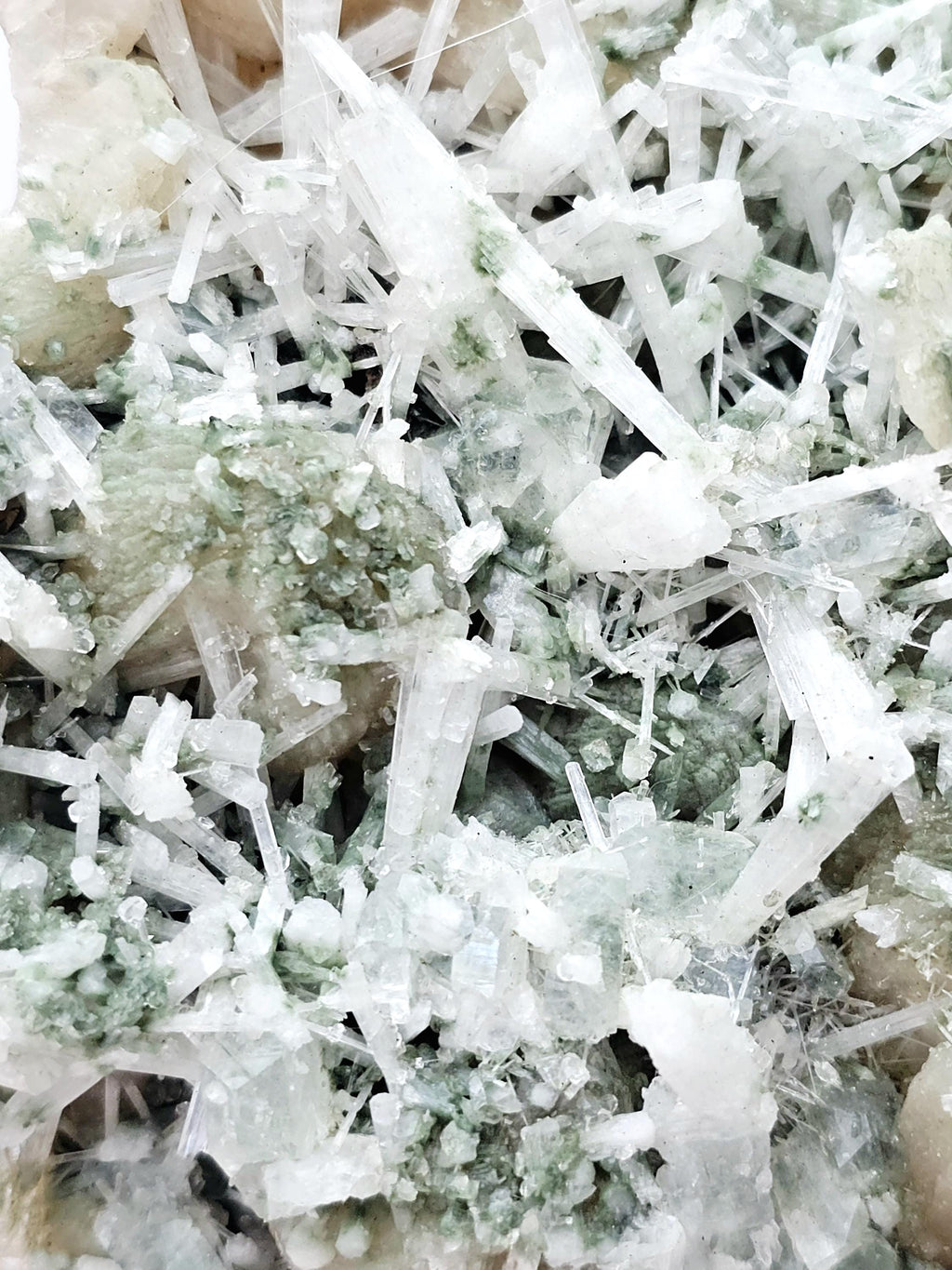 RARE Candy Apple Green Apophyllite with Scolecite and Stillbite from India , Apophyllite, Crystal, Crystal